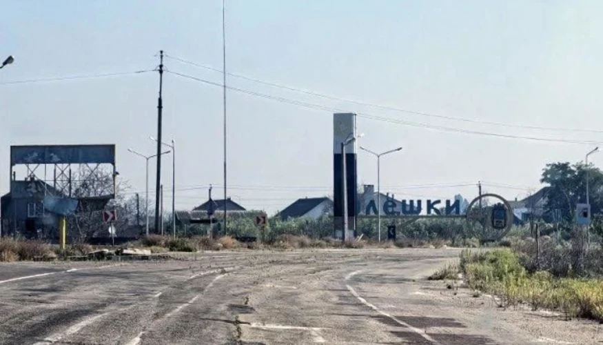 Делегація спілкується з жителями тимчасово окупованих Олешок